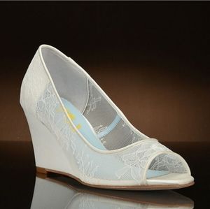 New White Lace Wedge Heels